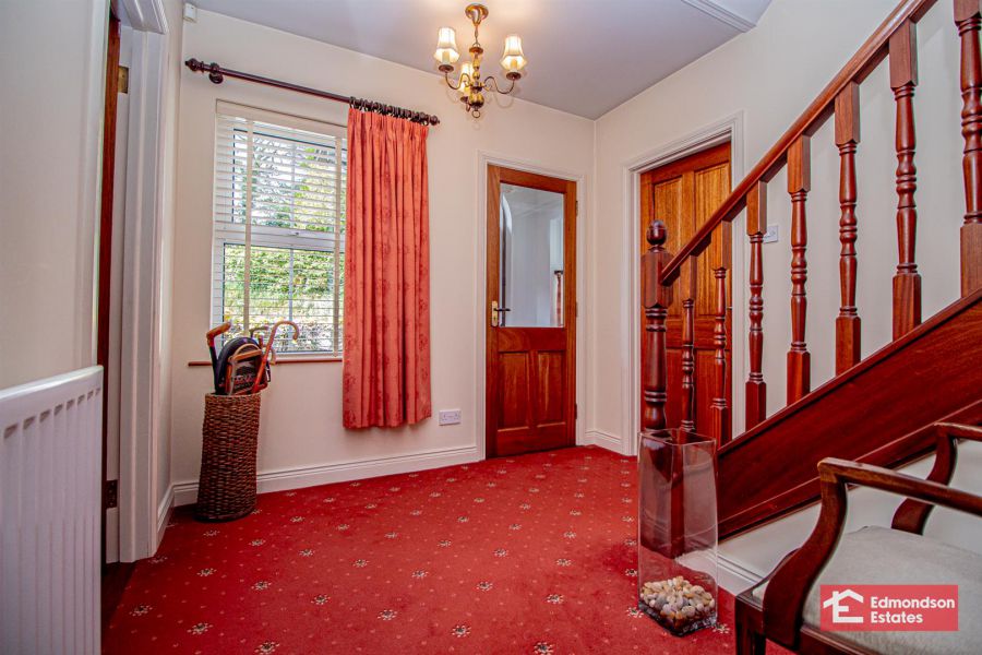 16 Dreen Road