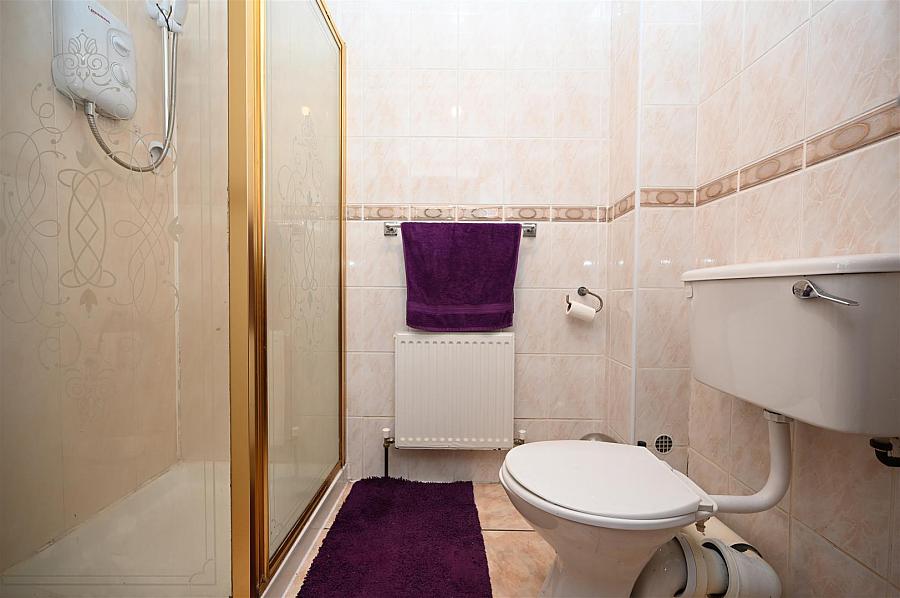 16B Meadowbank Street