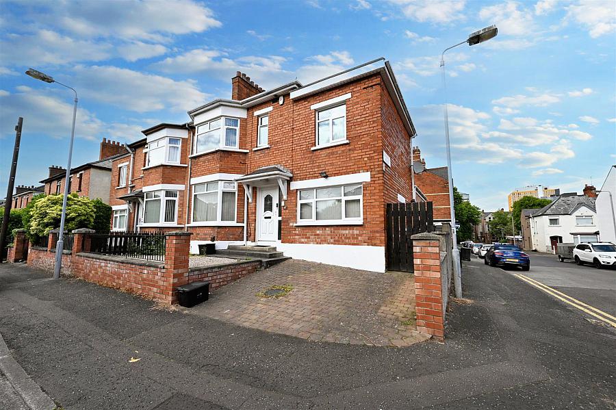 40 Mount Prospect Park