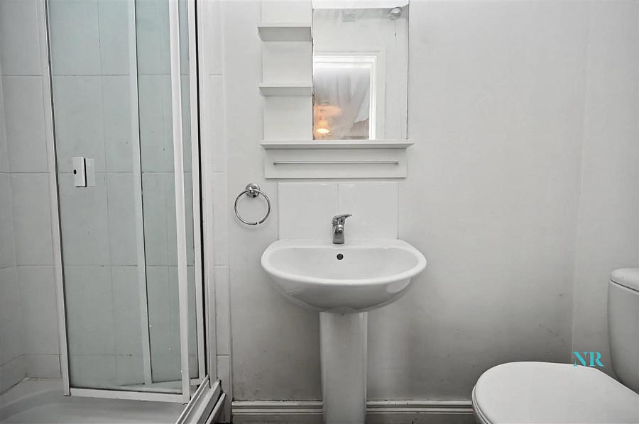 123 Northbrook Street