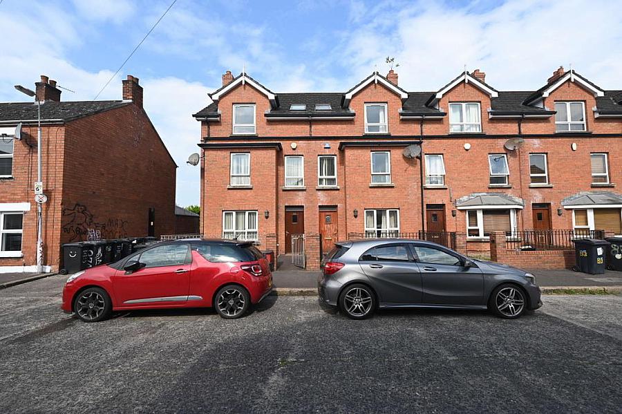 87b Great Northern Street, belfast, BT9 7FL