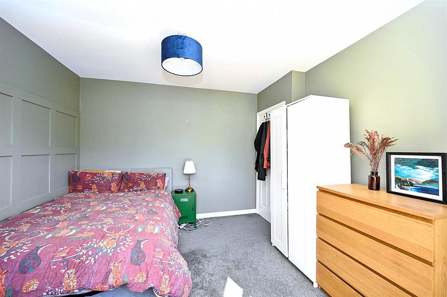 Apartment 7 16 Annadale Avenue