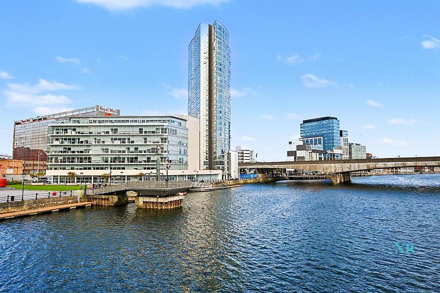 9.07 Obel Tower Donegall Quay