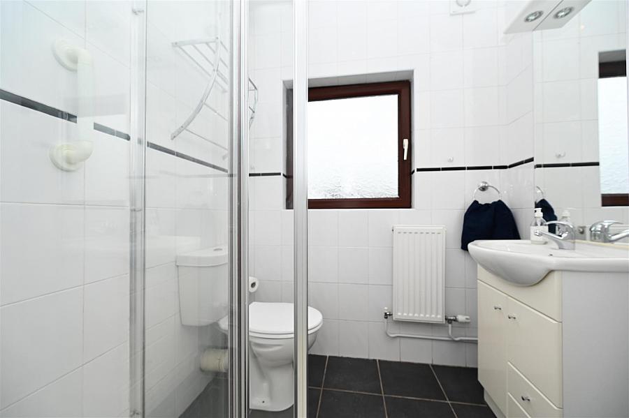 2 Silverstream Gardens