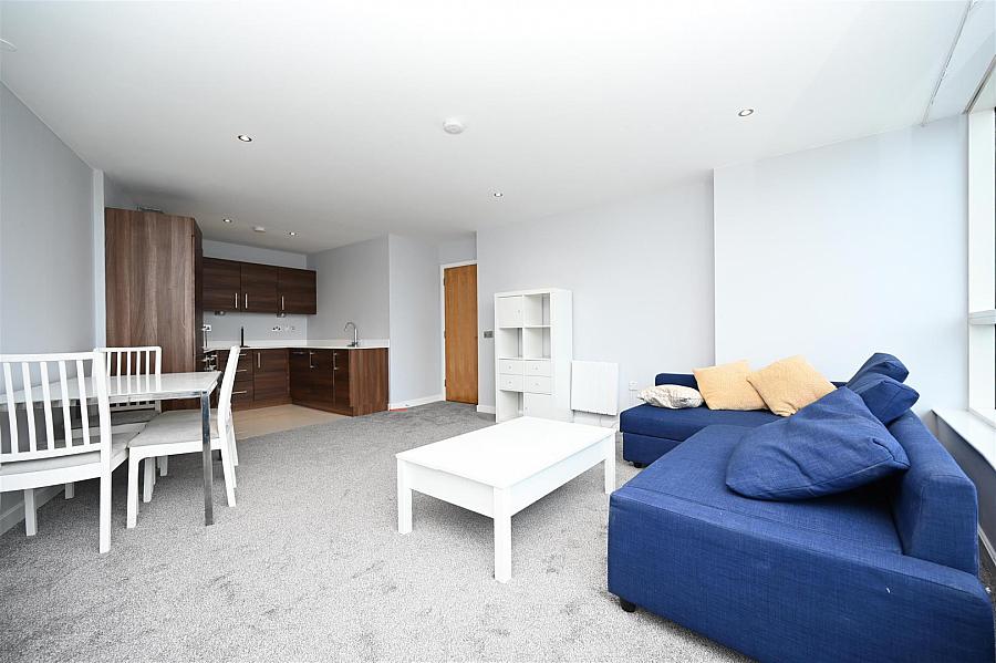 4.08 Obel Tower 62 Donegall Quay