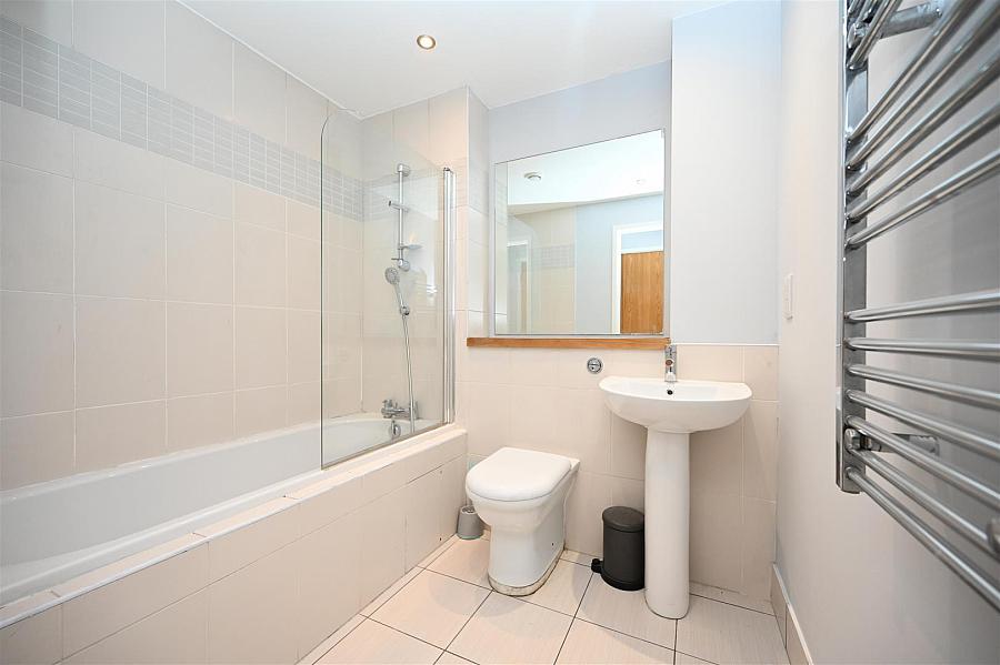 4.08 Obel Tower 62 Donegall Quay