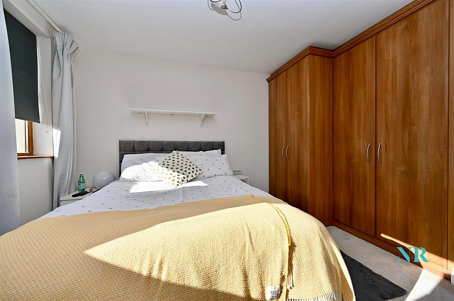 3 Station Terrace 3 Station Terrace