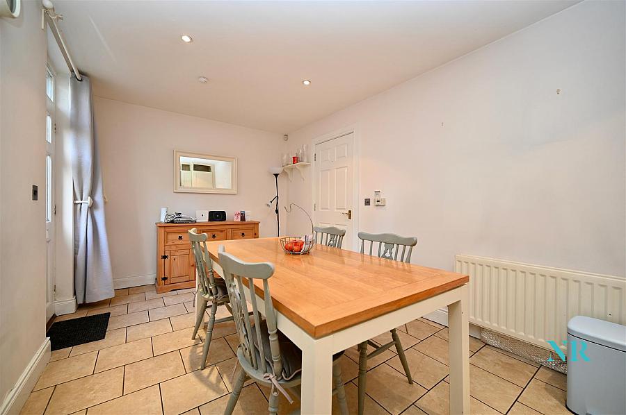 3 Station Terrace 3 Station Terrace