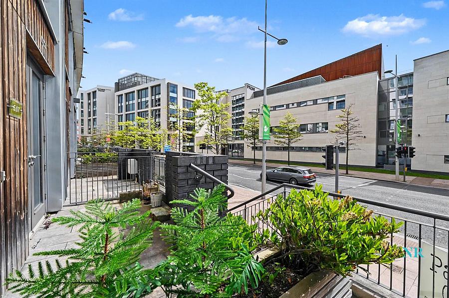 5.07 The Arc 2E Queens Road