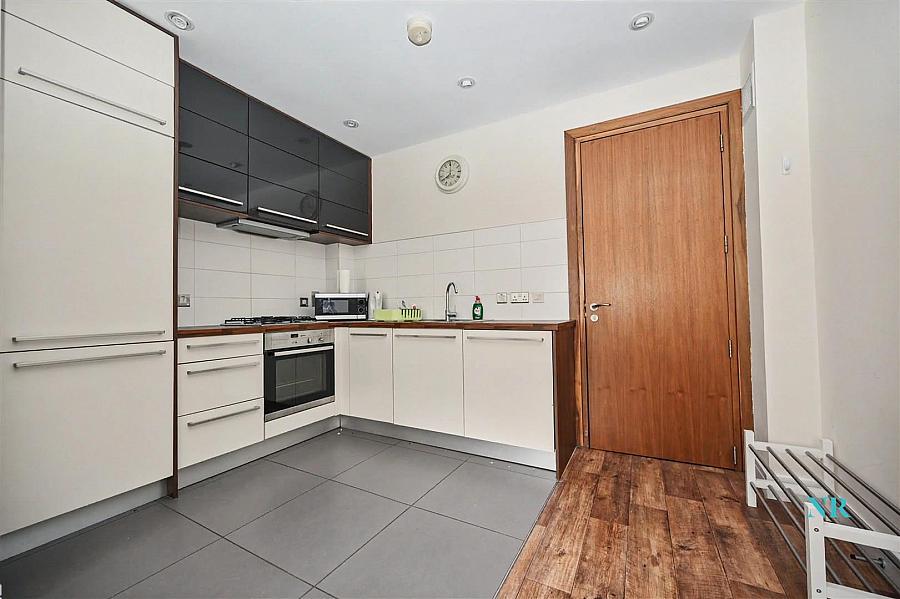 5.07 The Arc 2E Queens Road