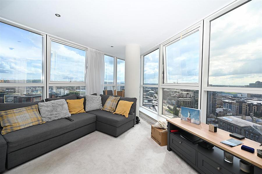 17.5 Obel Tower 62 Donegall Quay