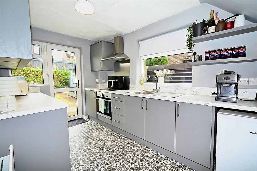 62 Orchardville Gardens
