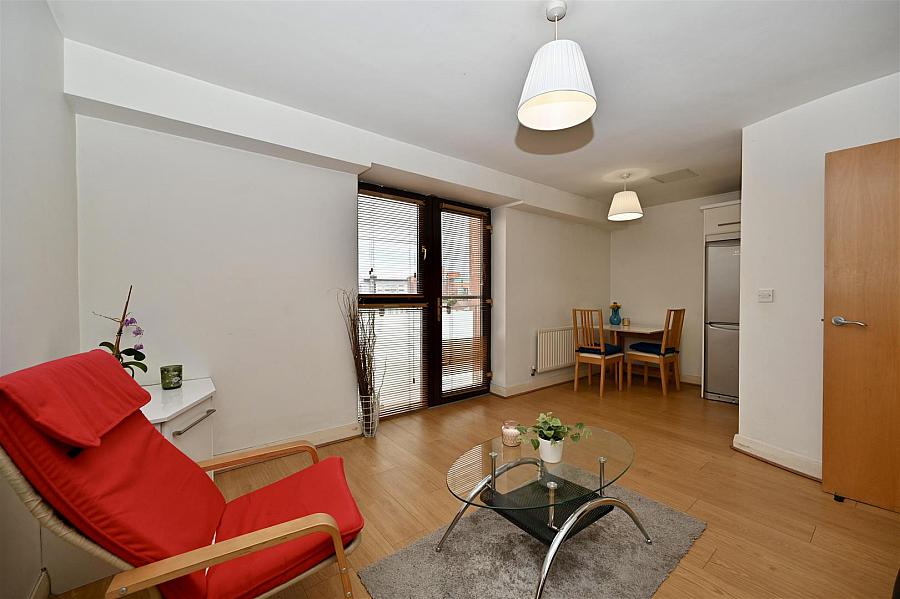 Apt 2 Winter Gardens 34 Alfred Street