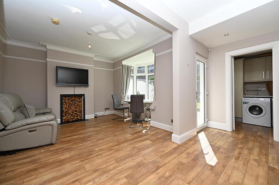 57 Shandon Park