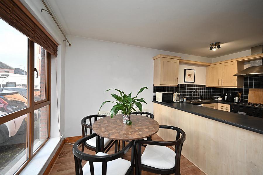 3 Annadale Mews