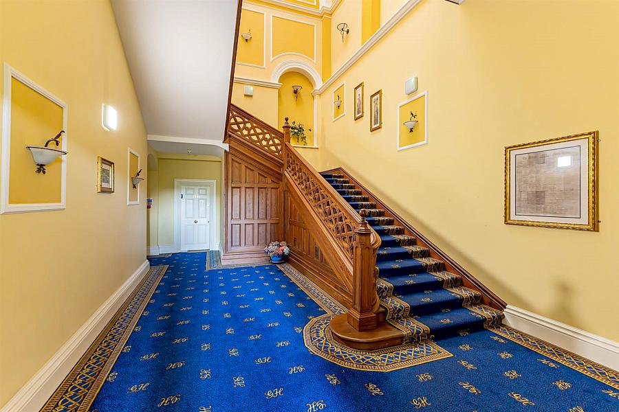 54 Glenmore House