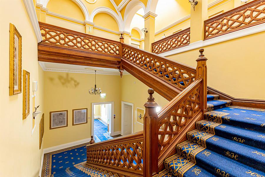 54 Glenmore House