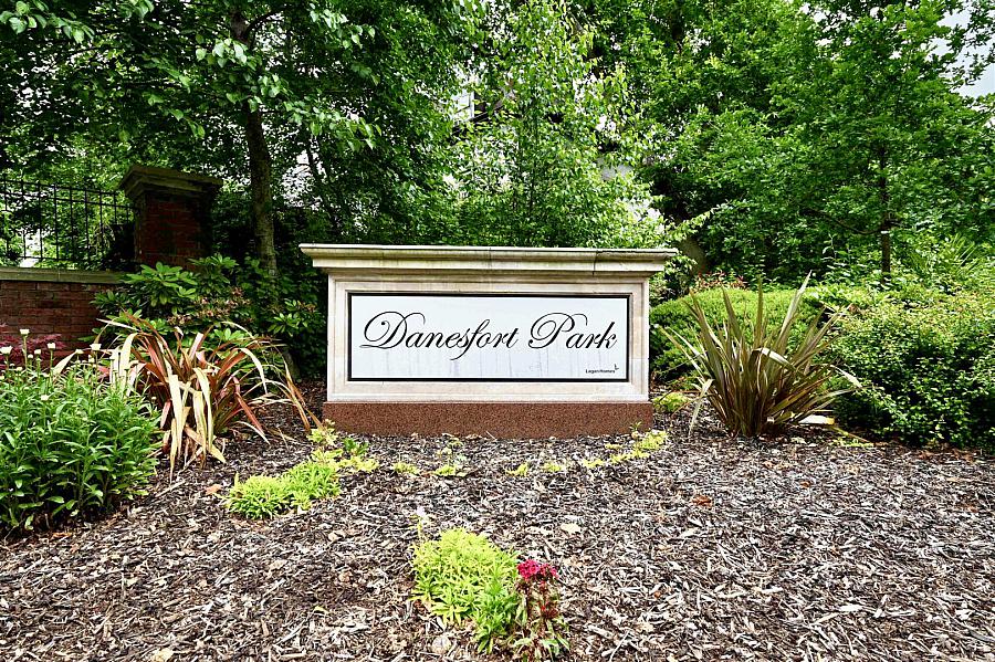 Apt 20 6 Danesfort Park North