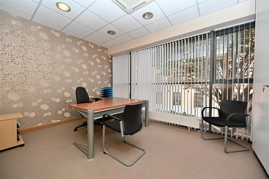 1st Floor Rochester Building 28 Adelaide Street