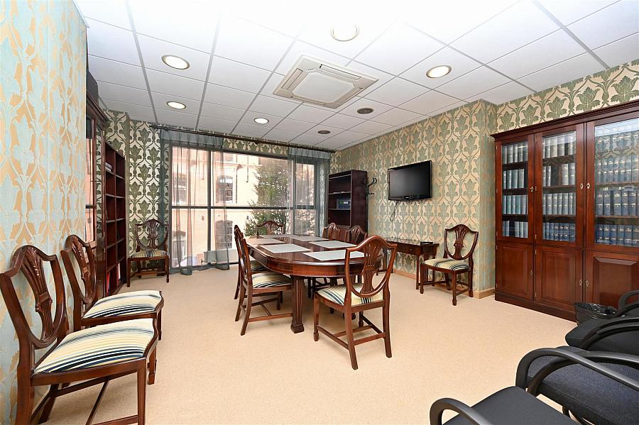 1st Floor Rochester Building 28 Adelaide Street