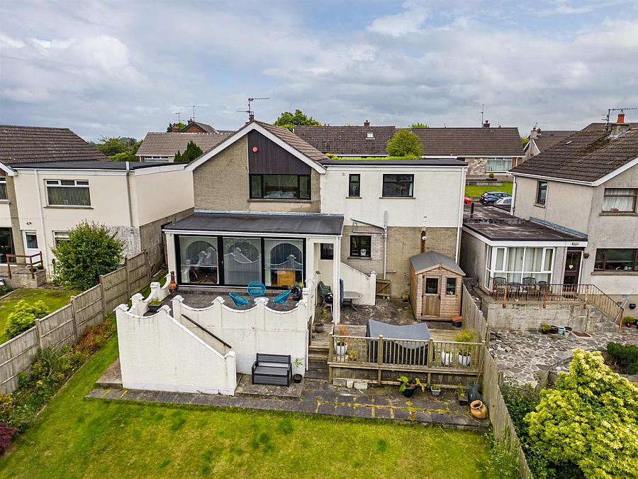 11 Glennor Crescent