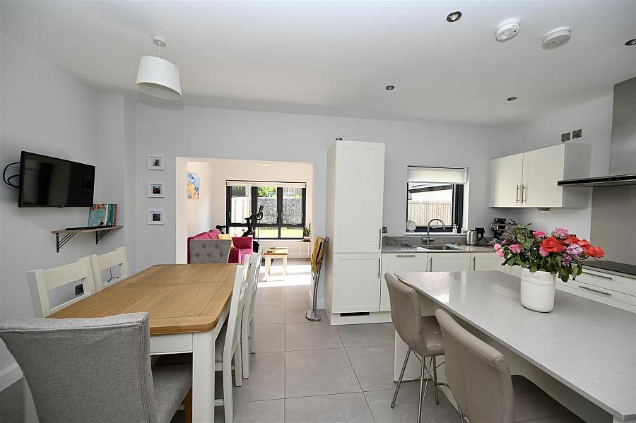 9 Brooke Hall Mews