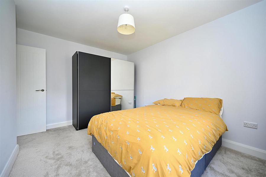 9 Brooke Hall Mews