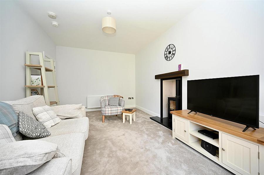 9 Brooke Hall Mews