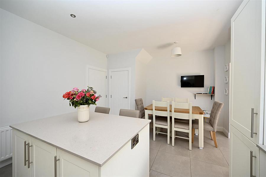 9 Brooke Hall Mews