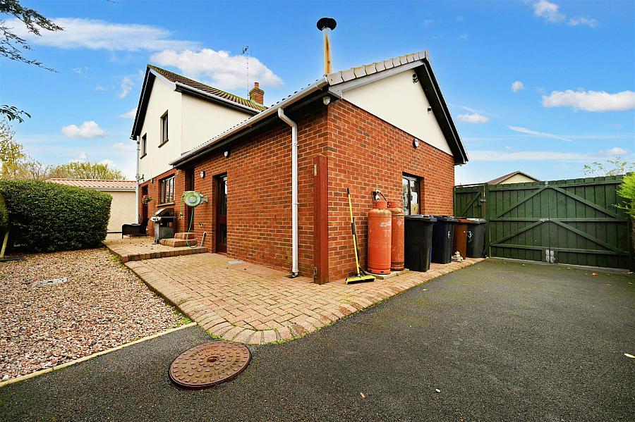 63 Kiln Park