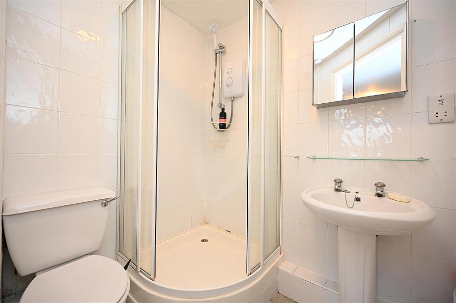 Apt 27 St Georges Harbour 51 East Bridge Street