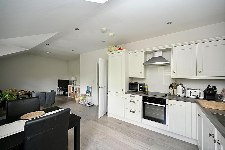 Apt 9, 130 Stranmillis Road