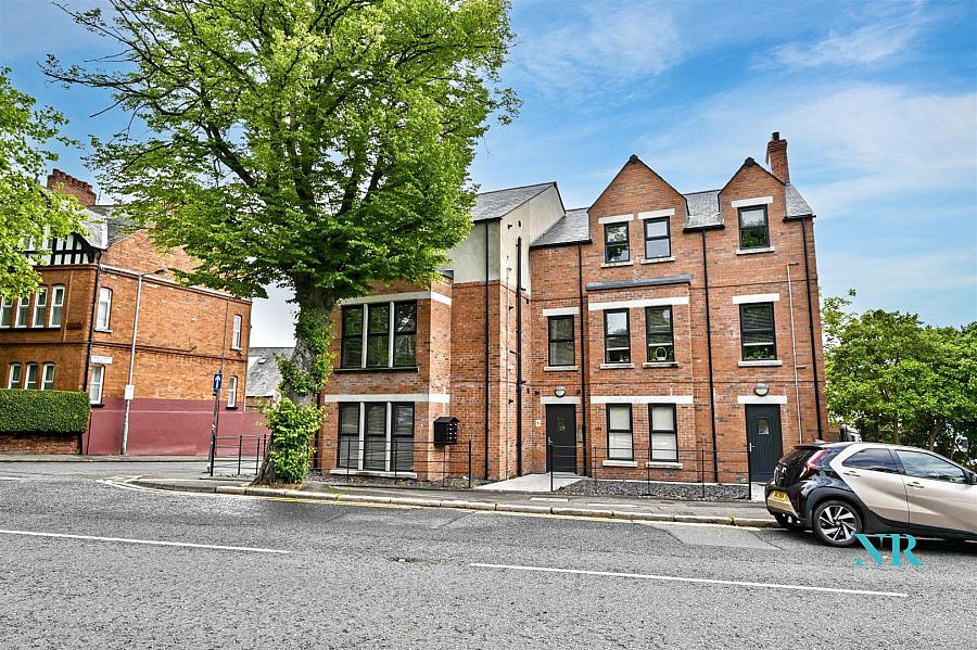 Apt 6, 130 Stranmillis Road