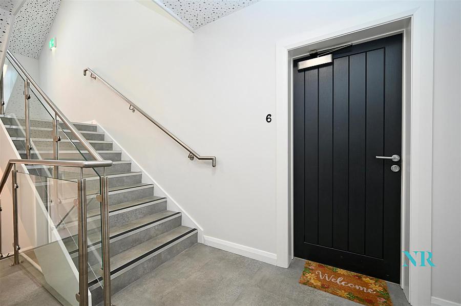 Apt 6, 130 Stranmillis Road