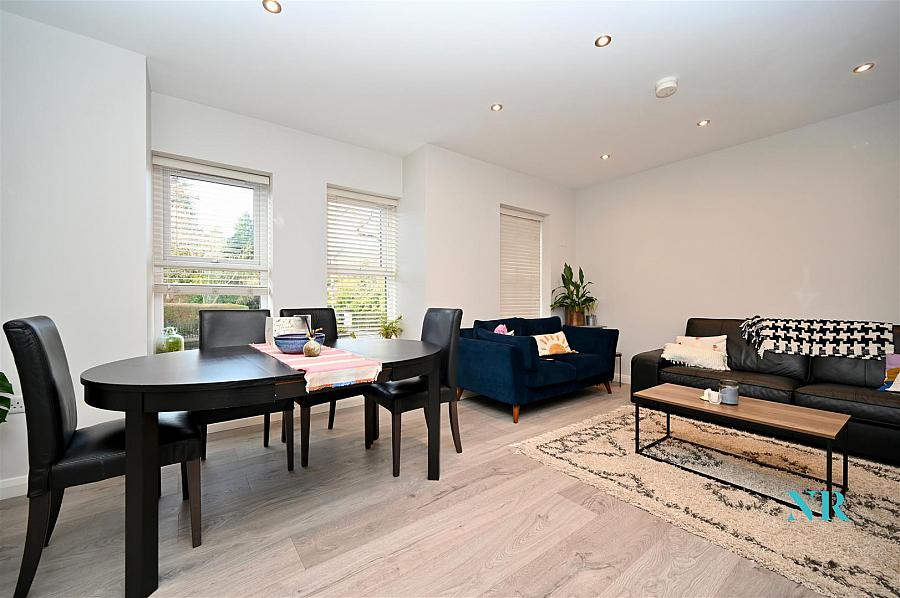 Apt 6, 130 Stranmillis Road