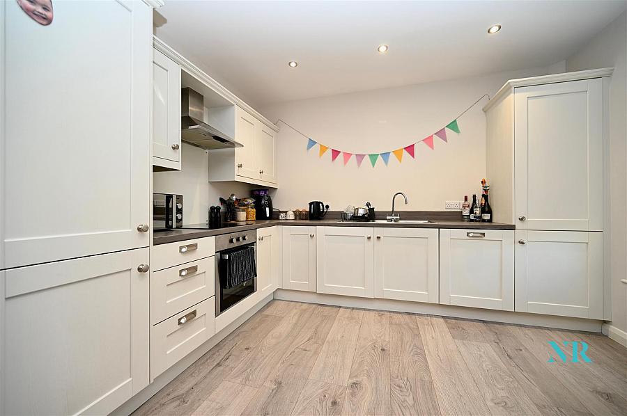 Apt 6, 130 Stranmillis Road