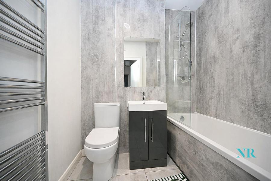 Apt 6, 130 Stranmillis Road