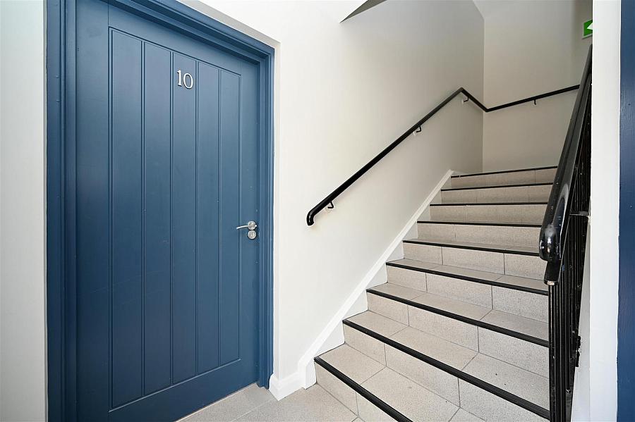 Apt 10, 39a Dundela Crescent