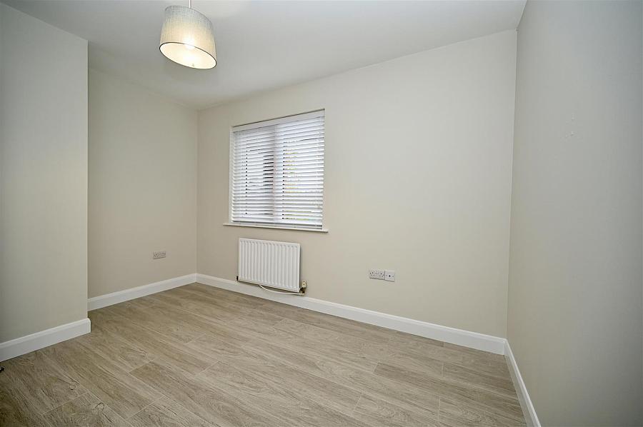 Apt 7, 39 Dundela Crescent