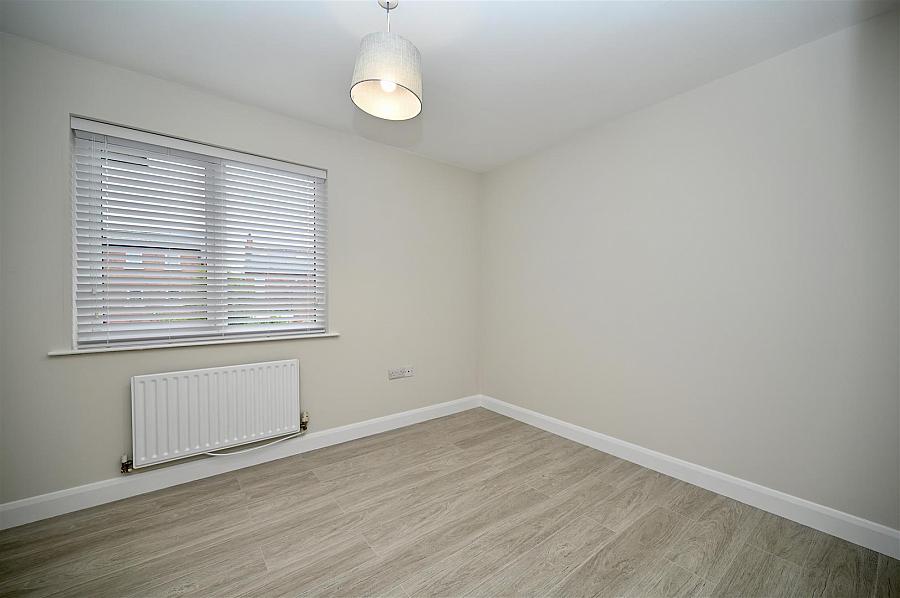 Apt 7, 39 Dundela Crescent