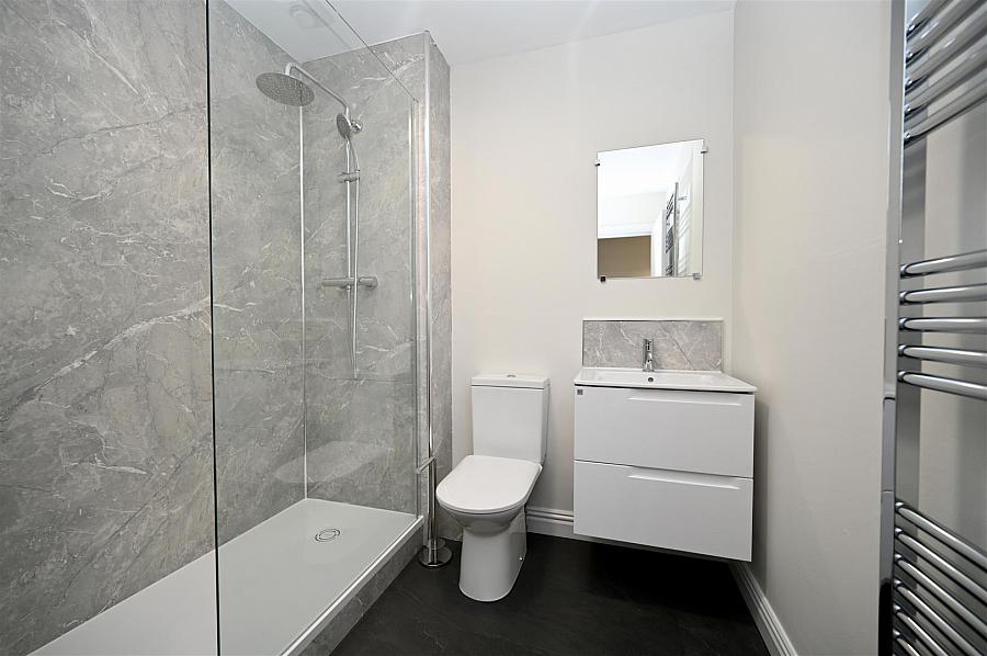 Apt 7, 39 Dundela Crescent