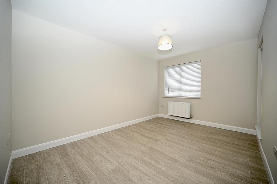 Apt 7, 39 Dundela Crescent