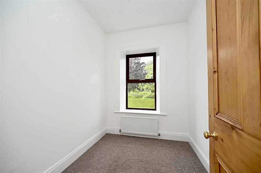 5 Orchard Place