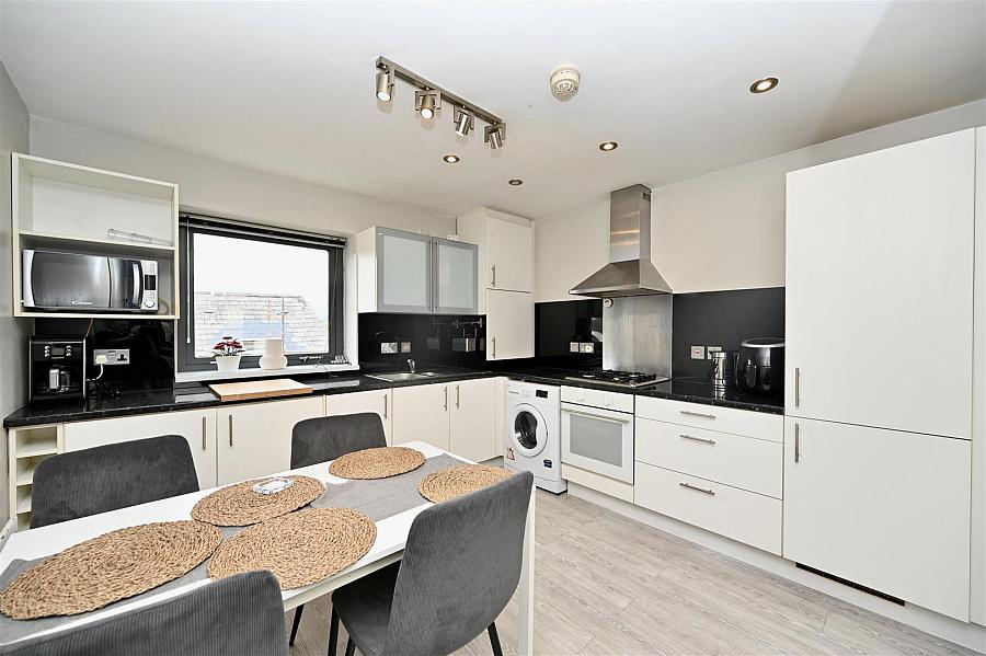 Apt 159 Victoria Place 20 Wellwood Street