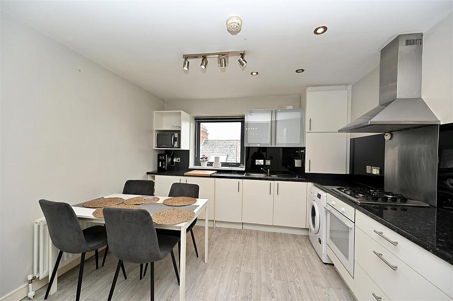 Apt 159 Victoria Place 20 Wellwood Street