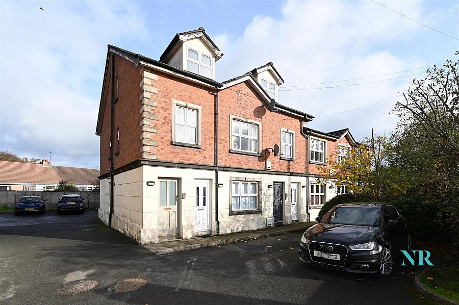 5b Hillsborough Court