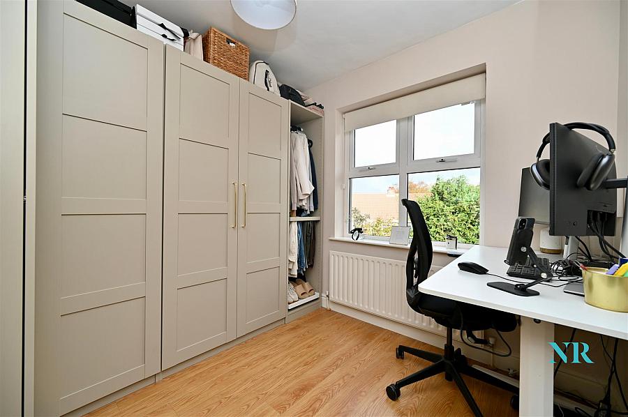 5B Hillsborough Court