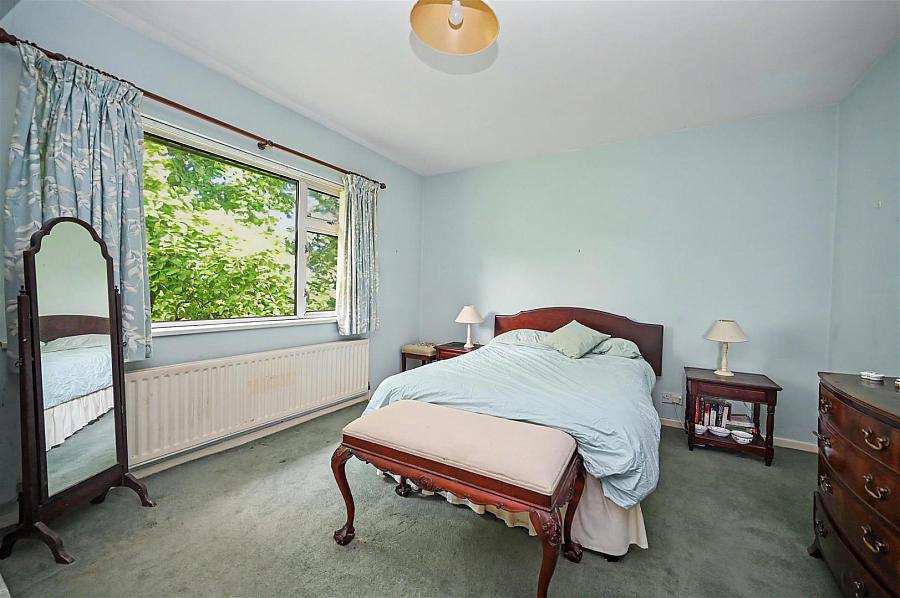 7 Finchley Gardens