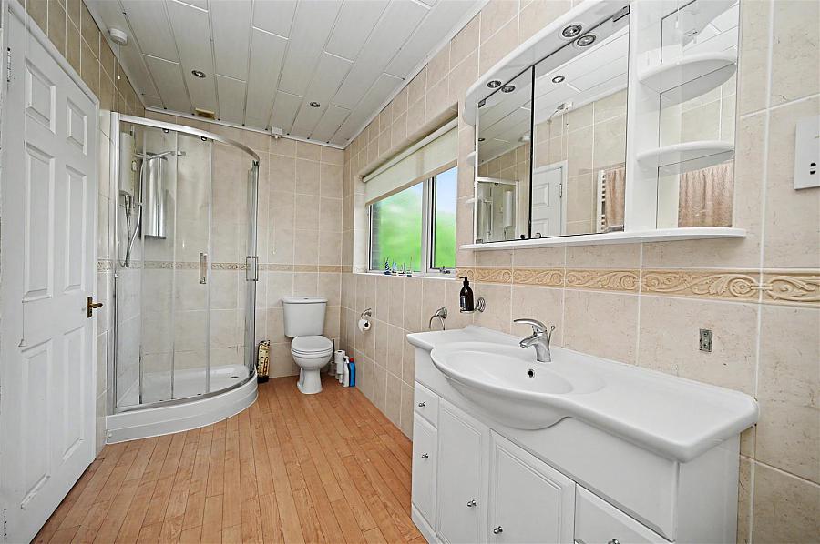 7 Finchley Gardens