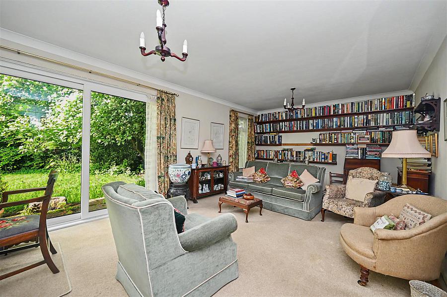 7 Finchley Gardens